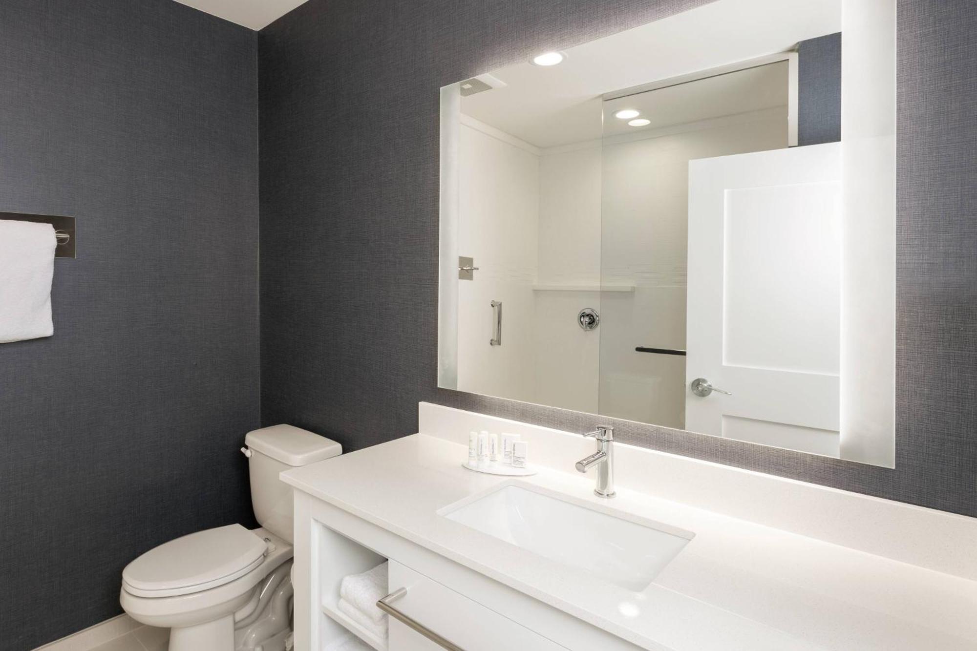 Residence Inn By Marriott Philadelphia Bala Cynwyd Екстериор снимка
